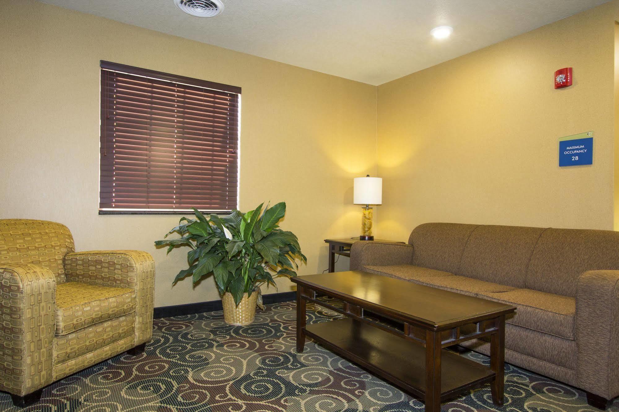 Cobblestone & - Hotel Corry