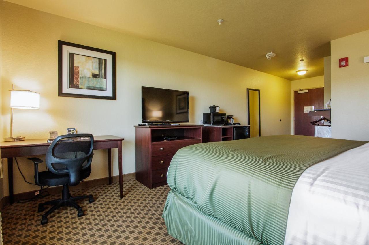 Cobblestone Inn&suites - 3* Corry