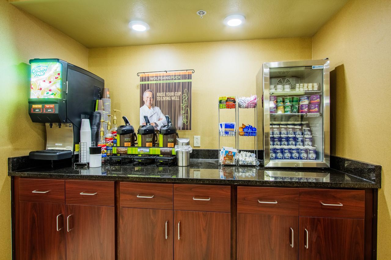 Hotel Cobblestone Inn&suites - 3*